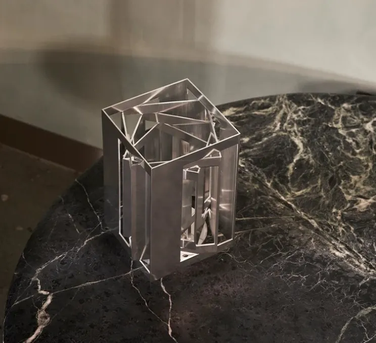 Lampe à poser, Kassablanka 142, aluminium, L14,2cm, H15,3cm - Lyfa