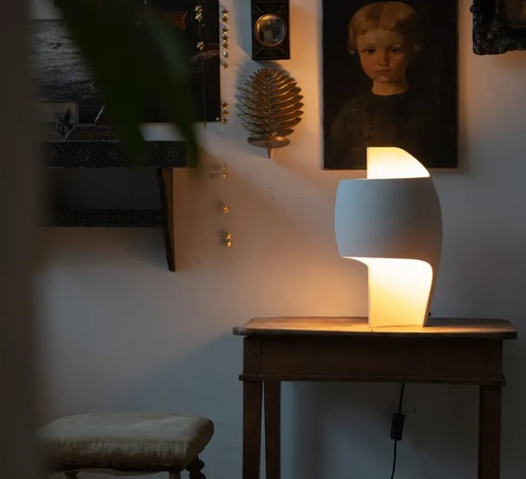 Lampe à poser, Lampe B, gypse blanc, LED, 2200K, 750 lm, L24cm, H39cm - Thierry Dreyfus -DCW éditions Paris