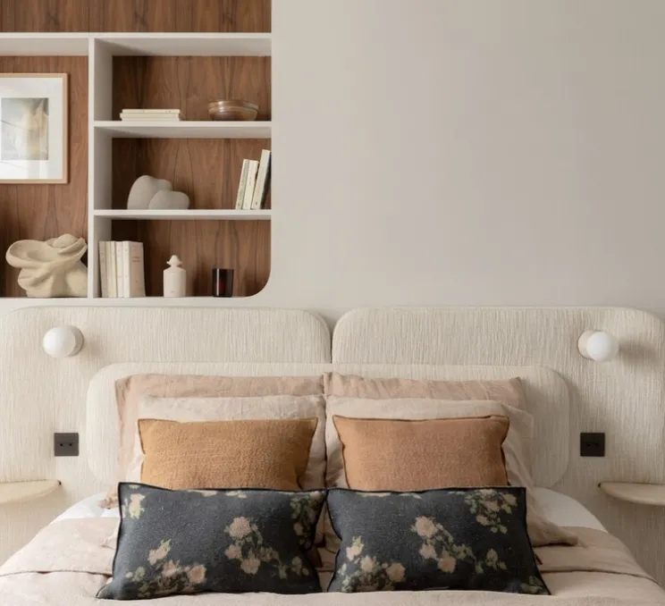 Lampe à poser, Lampe B, gypse blanc, LED, 2200K, 750 lm, L24cm, H39cm - Thierry Dreyfus -DCW éditions Paris