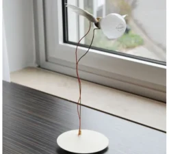 Lampe*Ingo Maurer Lampe à poser, Lucellino table, , Ø30cm, H35cm - blanc, rouge