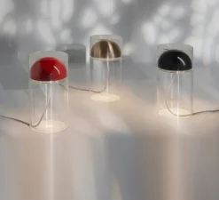 Lampe*Oluce Lampe à poser, Medusa 254, , LED, 2700K, 500 lm, Ø15cm, H30cm - rouge