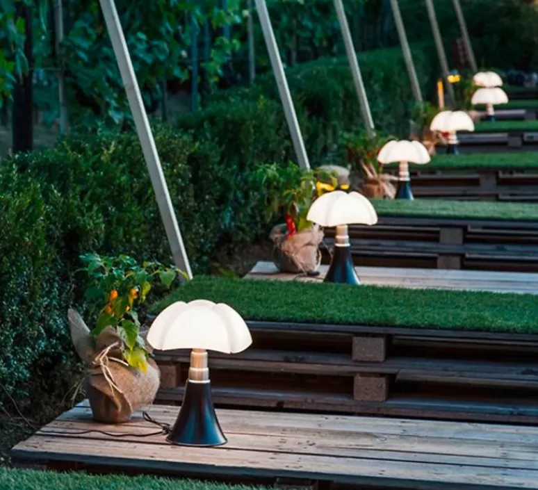 Lampe*Martinelli Luce Lampe à poser, Mini Pipistrello, , LED, dim, 2700K, 700 lm, Ø27cm, H35cm - vert foncé