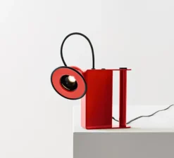 Lampe*Stilnovo Lampe à poser, Minibox, , LED, dim, 3000K, 620 lm, L19,5cm, H18,8cm - rouge