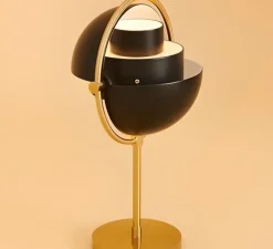 Lampe*Gubi Lampe à poser, Multi-Lite Portable, , Ø15cm, H30cm - laiton, noir mat