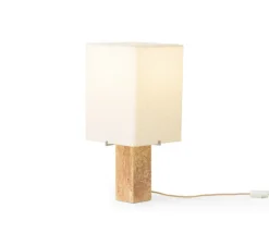 Lampe à poser, Nonna, Travertin, abat-jour sable, Ø23,5cm, H49cm - Audo Copenhagen