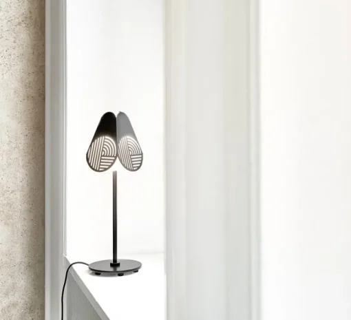 Lampe*Oblure Lampe à poser, Notic, , Ø15,3cm, H47,5cm - noir et blanc