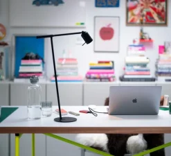 Lampe à poser, One + Desk, noir, LED, dim, 2700K, 245 lm, L38cm, H57,7cm - Tonone