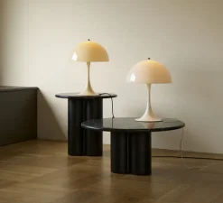 Lampe*Louis Poulsen Lampe à poser, Panthella 320, opale, Ø32cm, H43,8cm - blanc