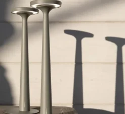 Lampe*Karman Lampe à poser, Papiria, , LED, dim, 2700-3000-4000K, Ø12cm, H34cm - vert sauge