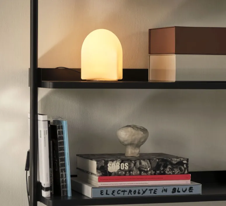 Lampe*HAY Lampe à poser, Parade 160, , LED, dim, 2800K, 150 lm, Ø15,5cm, H16cm - blanc coquillage