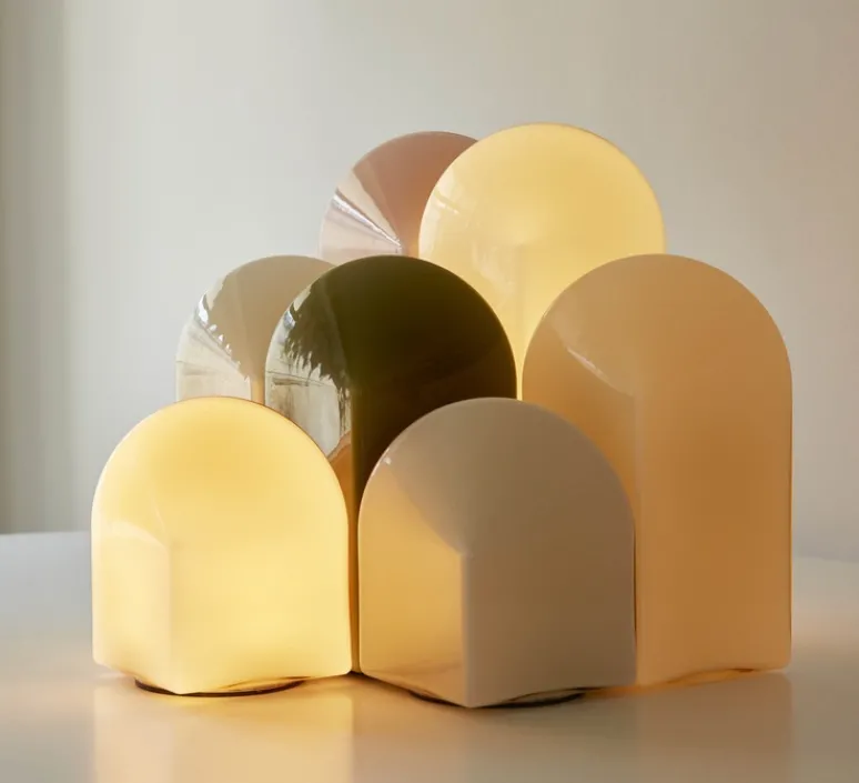 Lampe*HAY Lampe à poser, Parade 160, , LED, dim, 2800K, 150 lm, Ø15,5cm, H16cm - blanc coquillage