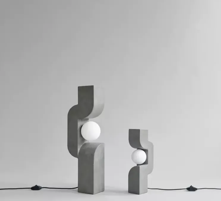 Lampe à poser, Sitting man Big, gris, L22cm, H70cm - 101 Copenhagen
