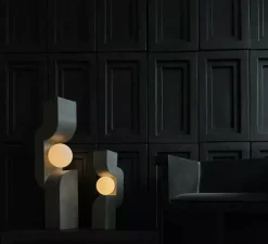 Lampe*101 Copenhagen Lampe à poser, Sitting man Mini, , L16cm, H42,5cm - gris