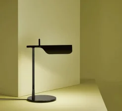 Lampe à poser, Tab, noir, LED, 2700K, 347lm, L27,3cm, H32,7cm - Flos