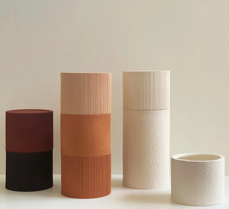 Lampe*Pott Lampe à poser, Terra Big, , IP44, LED, dim, 2700K, 1000 lm, Ø37,2cm, H48,2cm - chocolat/carve, chocolat/sablé, blanc/sablé