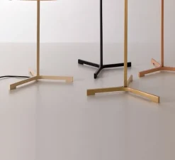 Lampe*LZF Lampe à poser, Thesis, , LED, 3000K, 1930lm, Ø30cm, H43cm - ivoire, métal finition noir mat