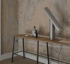 Lampe à poser, t-lamp, acier brossé, L40cm, H33cm - Frama