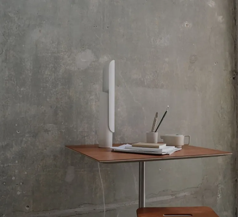 Lampe*Frama Lampe à poser, t-lamp, , L40cm, H33cm - blanc