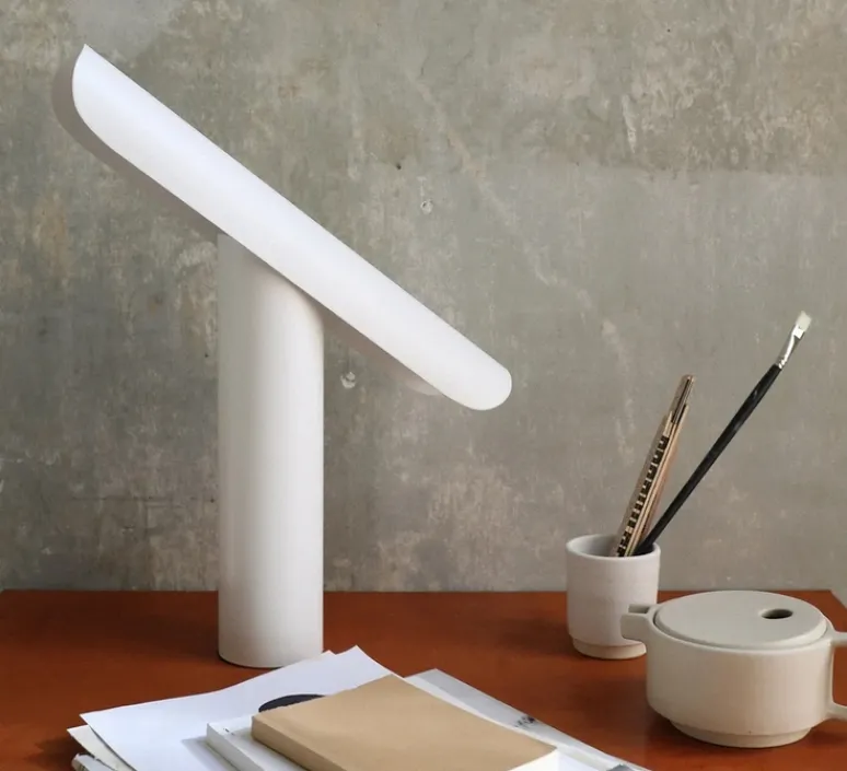 Lampe*Frama Lampe à poser, t-lamp, , L40cm, H33cm - blanc