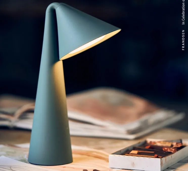 Lampe, Baladeuse, Ami, vert sauge, IP44, LED, dim, 2700K, 30-75-150 lm, Ø9cm, H31,6cm - Frandsen