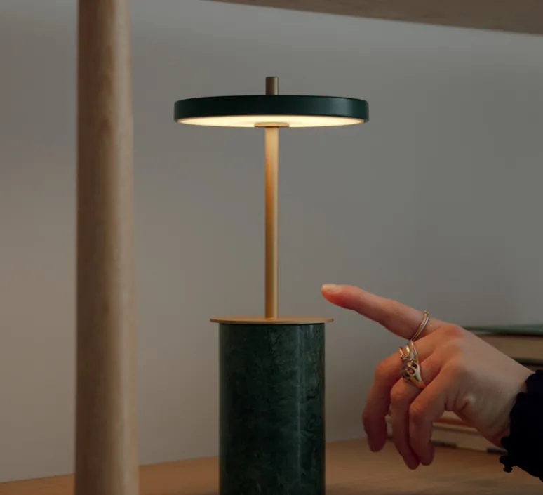 Lampe*Umage Lampe, Baladeuse, Asteria Move mini, , LED, dim, 2600K, 124 lm, Ø12cm, H25,5cm - Marbre vert