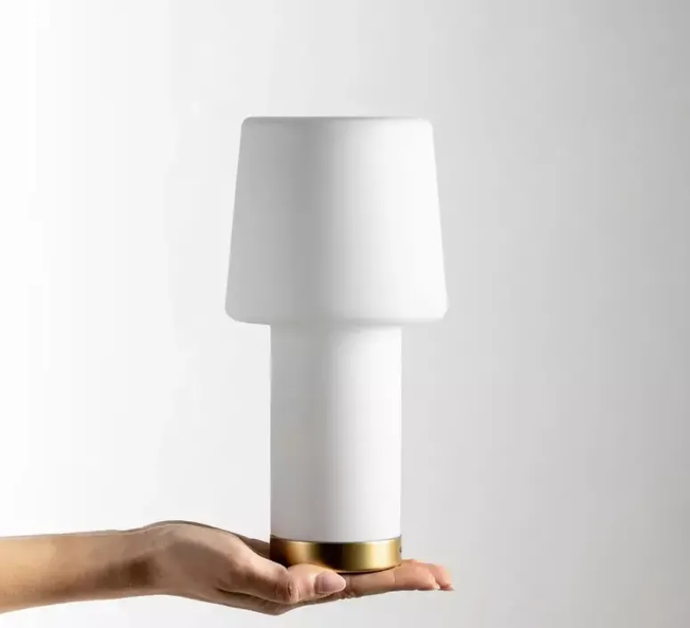 Lampe*Fontana Arte Lampe, Baladeuse, Cameo, , IP54, LED, dim, 2700K, 220 lm, L12,3cm, H24,9cm - blanc, or