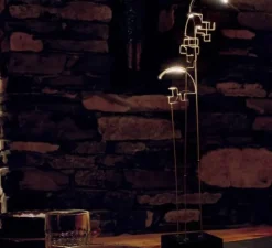 Lampe, baladeuse, Cordeless, BOUCLE, noir et laiton, L8cm, H47cm - DCW éditions Paris