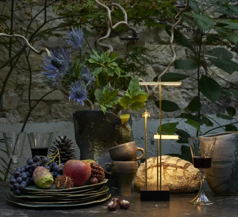 Lampe*DCW éditions Paris Lampe, baladeuse, Cordeless, KNOKKE, LED, 2700k, , L8cm, H35cm - noir et laiton