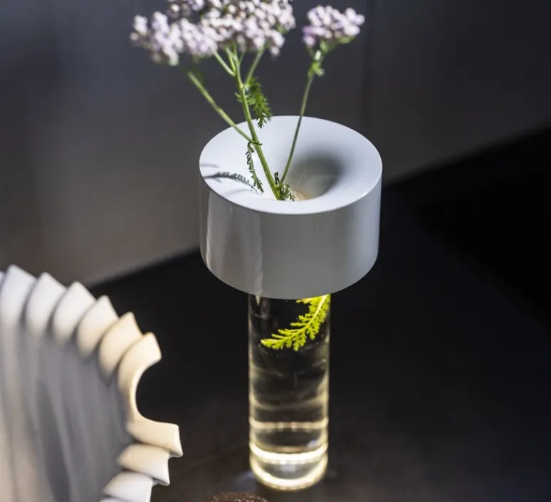 Lampe*Foscarini Lampe, Baladeuse, Fleur, , LED, dim, 3000K, 188 lm, Ø11cm, H24cm - blanc