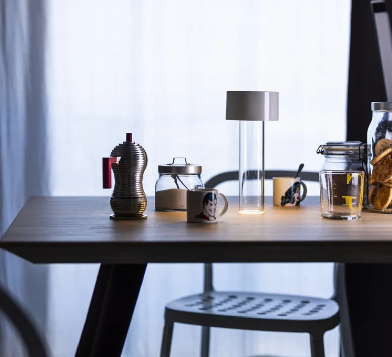 Lampe*Foscarini Lampe, Baladeuse, Fleur, , LED, dim, 3000K, 188 lm, Ø11cm, H24cm - blanc