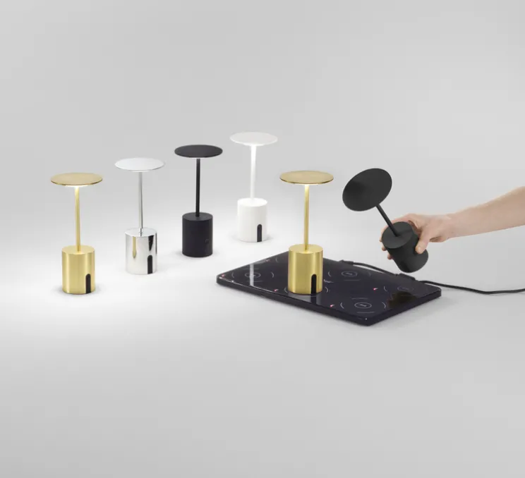 Lampe, Baladeuse, Liberty, chrome, IP44, LED, dim, 3000K, 300 lm, Ø10cm, H22cm - Nedgis