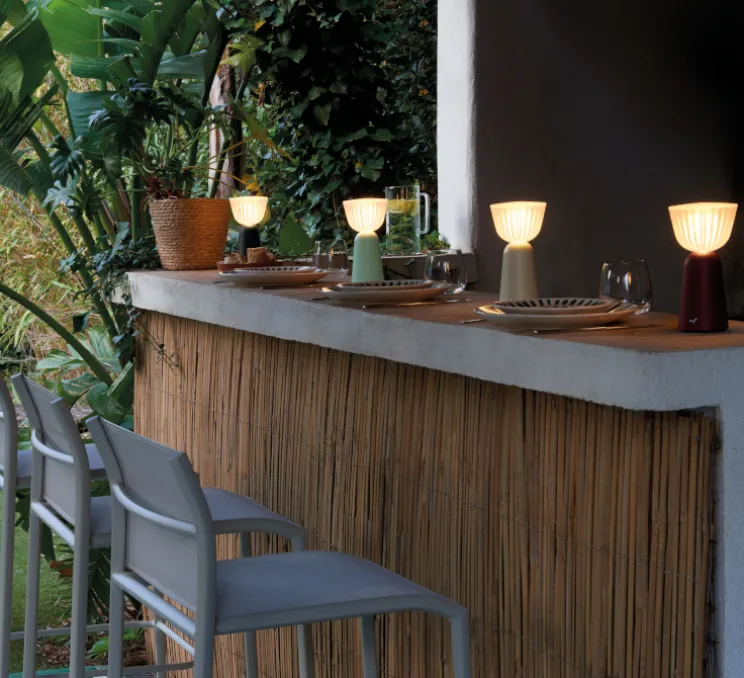 Lampe, Baladeuse, Swiing, carbone, IP54, LED, dim, 2700K, 35 lm, Ø10cm, H20cm - Fermob