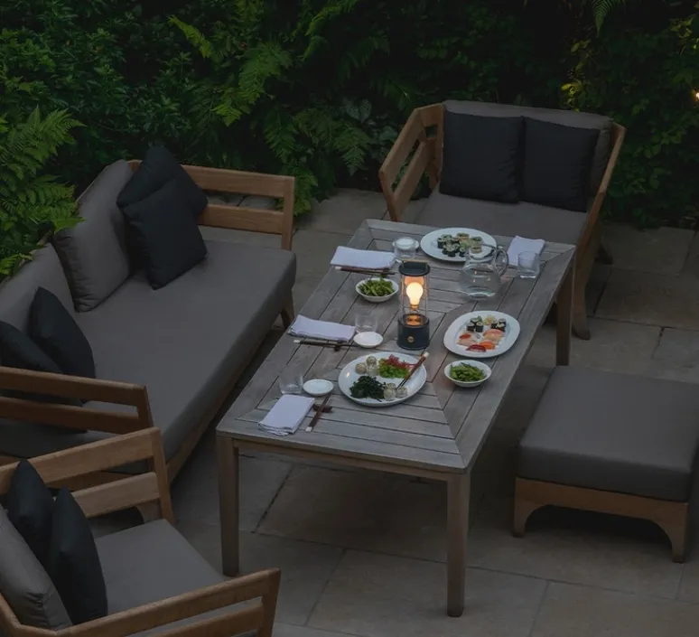 Lampe*Tala Lampe, Baladeuse, The Muse, Hackles, IP44, 2800K, 400lm, Ø12,5cm, H33,8cm - Hackles noir