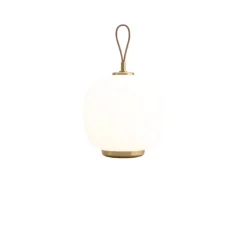 Lampe*Louis Poulsen Lampe, Baladeuse, VL 45 Radiohus, , IP44, LED, dim, 2000-2700K, lm, Ø17,5cm, H27,5cm - laiton, verre brillant opalin