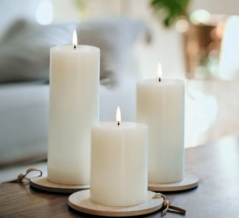 Lampe*Uyuni Lampe Bougie, Smooth Pillar, , Ø7,8cm, H15cm , LED, dim- blanc nordique