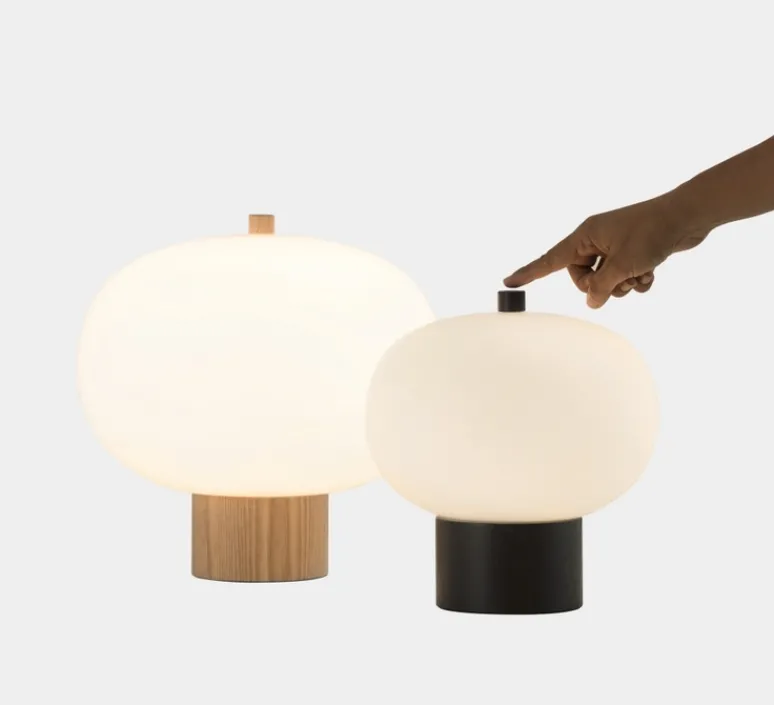 Lampe*LEDS C4 Lampe de bureau, Ilargi, , LED, dim, 2700k, 716 lm, Ø32cm, P31cm - bois