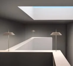 Lampe*Vibia Lampe de bureau, Mayfair Mini, boulonné sans socle, , LED, 2700K, 223 lm, Ø20cm, H38cm - beige