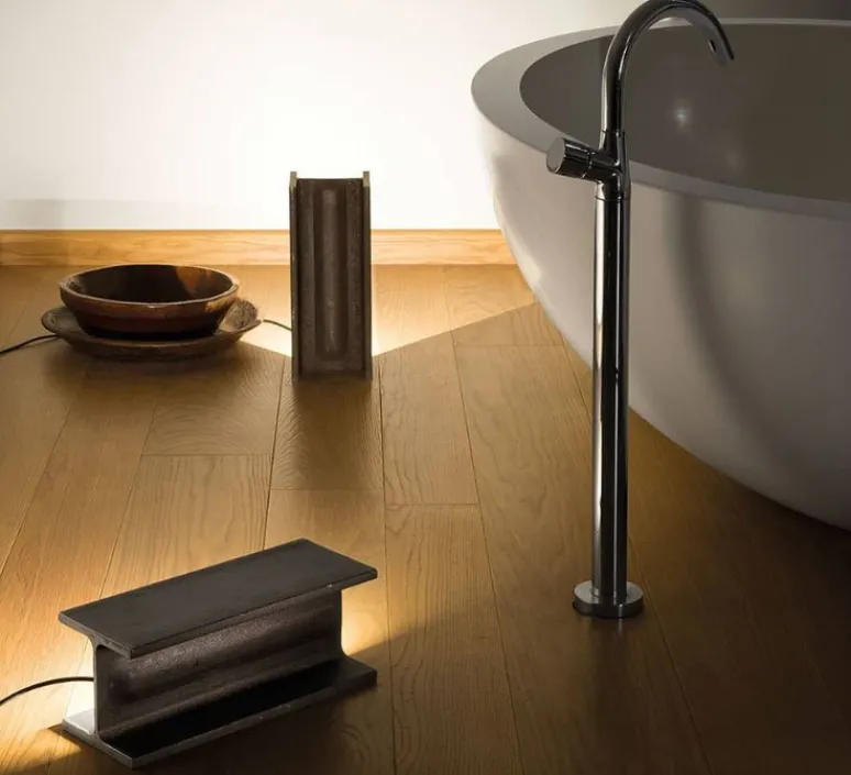 Lampe*Nemo Lighting Lampe, "Mais plus que cela je ne peux pas", , LED, 2700k, 1000lm, L14cm, H35cm - gris