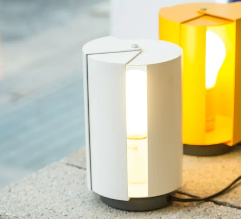 Lampe|Enfants*Nemo Lighting Lampe, Pivotante, Charlotte Perriand, , Ø12,5cm, H20cm - jaune