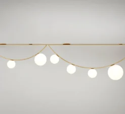 Plafonnier, Girlande Sequence, laiton, L100cm, H26,8cm - Atelier Areti