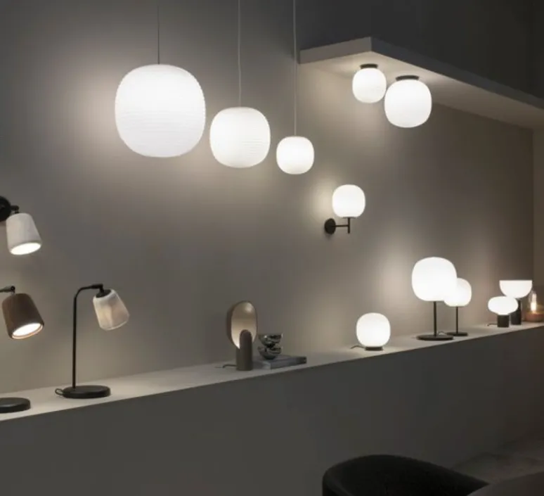 Plafonnier & Spot*New Works Plafonnier, Lantern, , Ø30cm, H32cm - verre opal blanc, noir