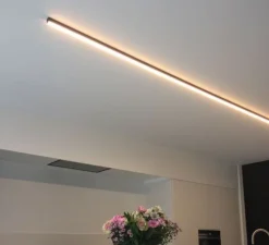 Plafonnier & Spot*DARK Plafonnier, Ninza C, , LED, 2700K,660 lm , L120cm, H3,5cm - noir