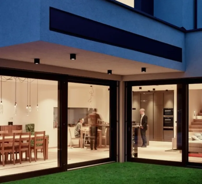 Plafonnier & Spot*Wever&Ducré Plafonnier, Ray outdoor 1.0, , IP65, LED, dim, 2700k, 525 lm, Ø11,4cm, H10cm - noir