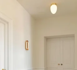 Plafonnier, Rizzatto 171, laiton satiné, opal, IP44, Ø17cm, H24cm - Nuura