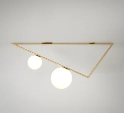 Plafonnier & Spot|Suspension*Atelier Areti Plafonnier, Triangle 2, , L100cm, H33,3cm - laiton