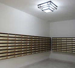 Plafonnier & Spot*Raphaël Armand Plafonnier-Applique, Tesseract 600 avec détecteur de mouvement, , LED, 3000k, 3520lm à 20000lm, L60cm, H20cm - noir