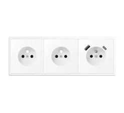 Prise, LS 990, Triple horizontal, Blanc mat, Prise-2P+T x3, Prise-USB A/C x1, Blanc mat, L22,3cm, H8,1cm - Jung
