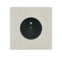 Prise, M, Simple, Nickel brossé, Prise-PC x1, Noir, L8cm, H8cm - Modelec