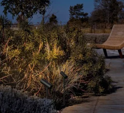 Spot, d’extérieur, Myos, à piquer, noir texturé, IP65, LED, dim, 3000K, 312 lm, Ø4cm, H15cm - Astro