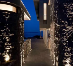 Spot encastrable, Lucca 40 medium, noir, IP67, 2700K, 135lm, Ø4cm, H4,8cm - John Cullen